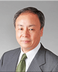 足達英一郎氏