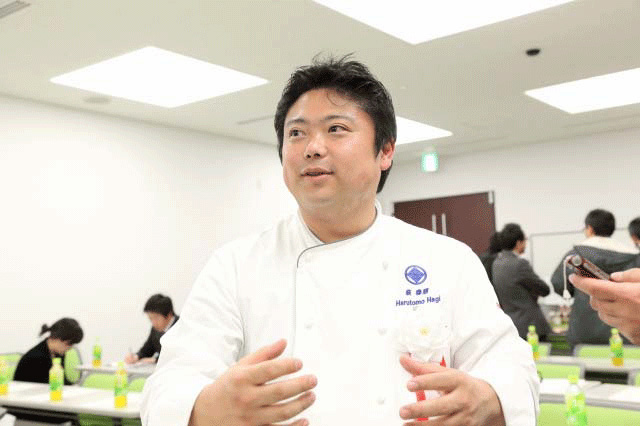 萩春朋様