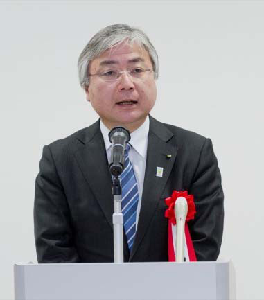 安齋睦男氏