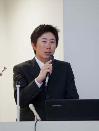橘内義知氏