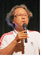 金子郁容氏